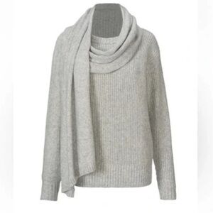 Cabi Sweater Wrap Pullover #4417 Scarf Knit Top Gray Size M Medium CAbi